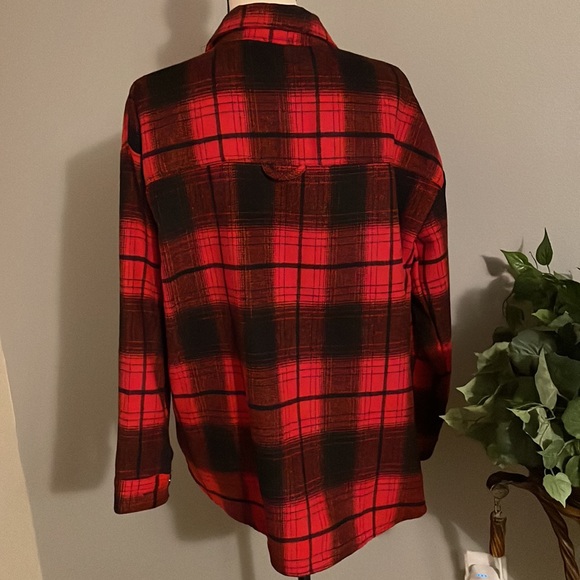 NO BOUNDARIES RED FLANNEL - Picture 4 of 7